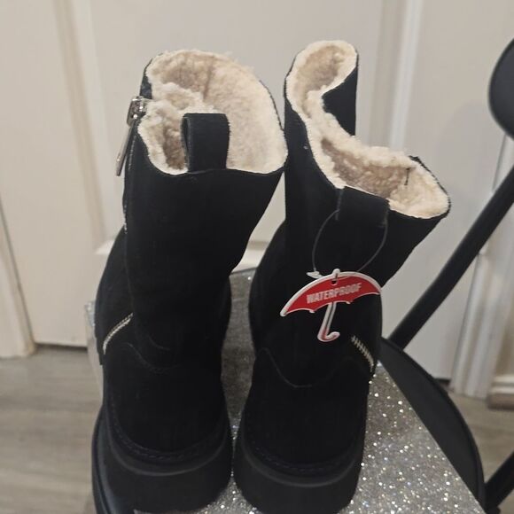 Blondo Burnout Boot- Black - Picture 12 of 12